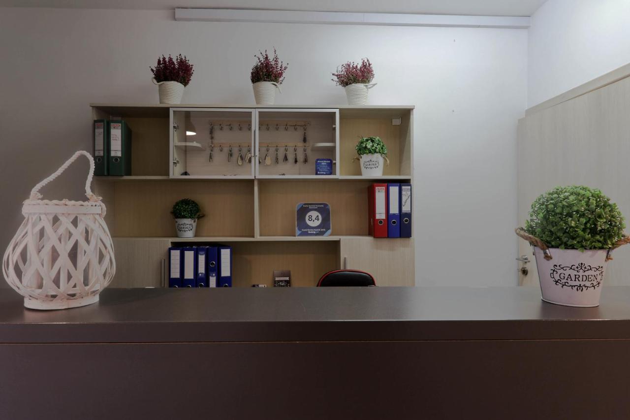 Pawilon Sportowo Turystyczny Kalwarianka Hostel Kalwaria Zebrzydowska Kültér fotó